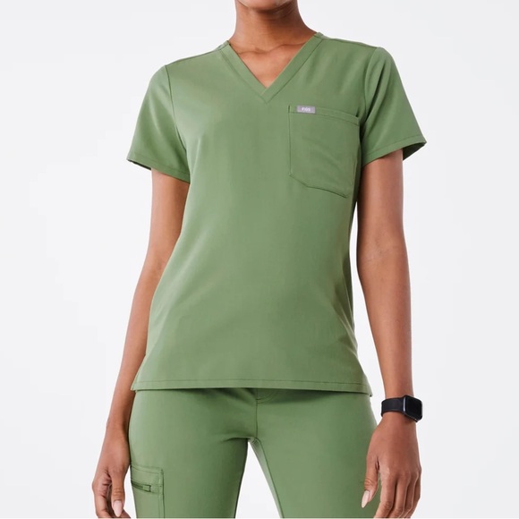 FIGS- Set Zamora & Catarina in fern (green color) - Picture 6 of 9